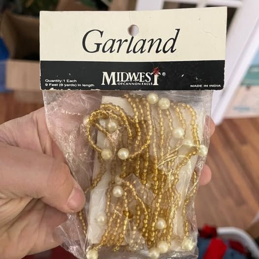 Midwest of Cannon Falls Beaded Christmas Garland